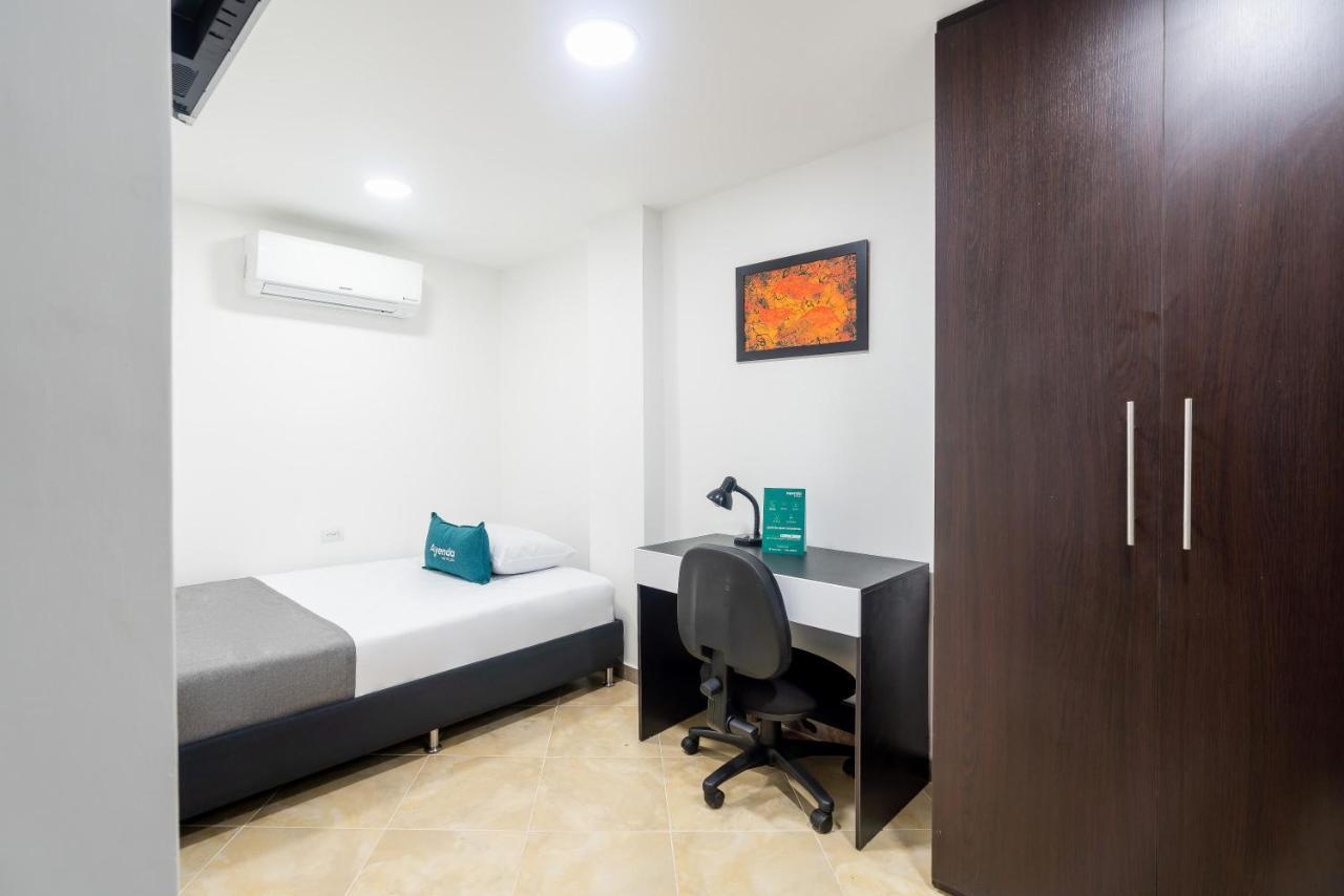 Ayenda Coliving La 78A Medellín Exterior foto