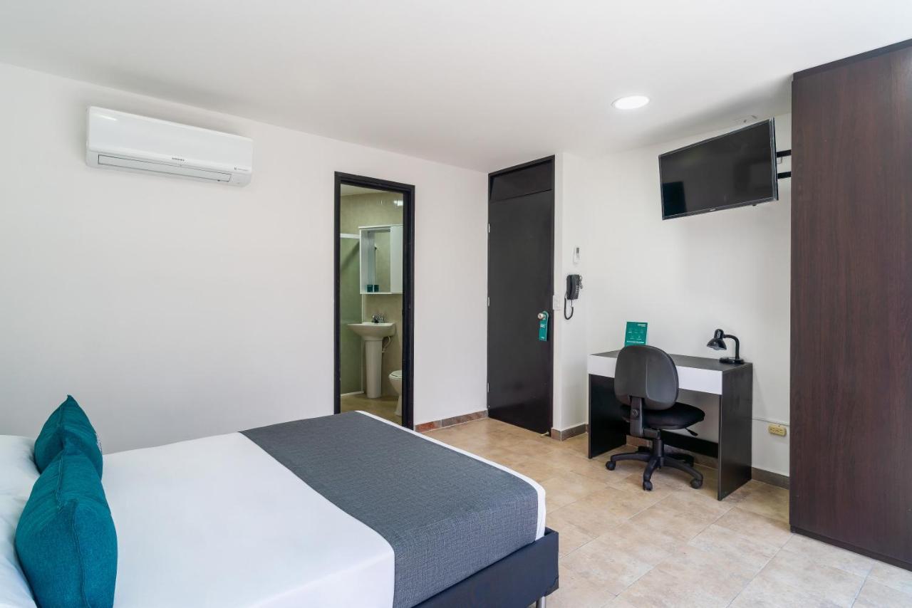 Ayenda Coliving La 78A Medellín Exterior foto